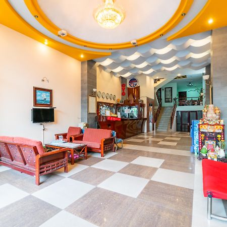 Golden Gate 1 Hotel Da Nang Buitenkant foto