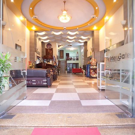Golden Gate 1 Hotel Da Nang Buitenkant foto