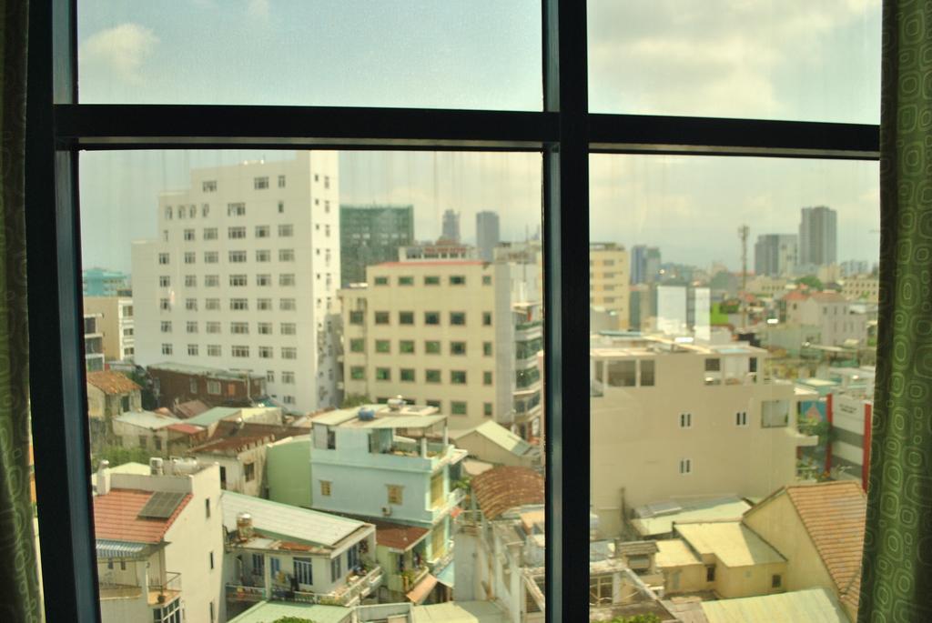 Golden Gate 1 Hotel Da Nang Buitenkant foto