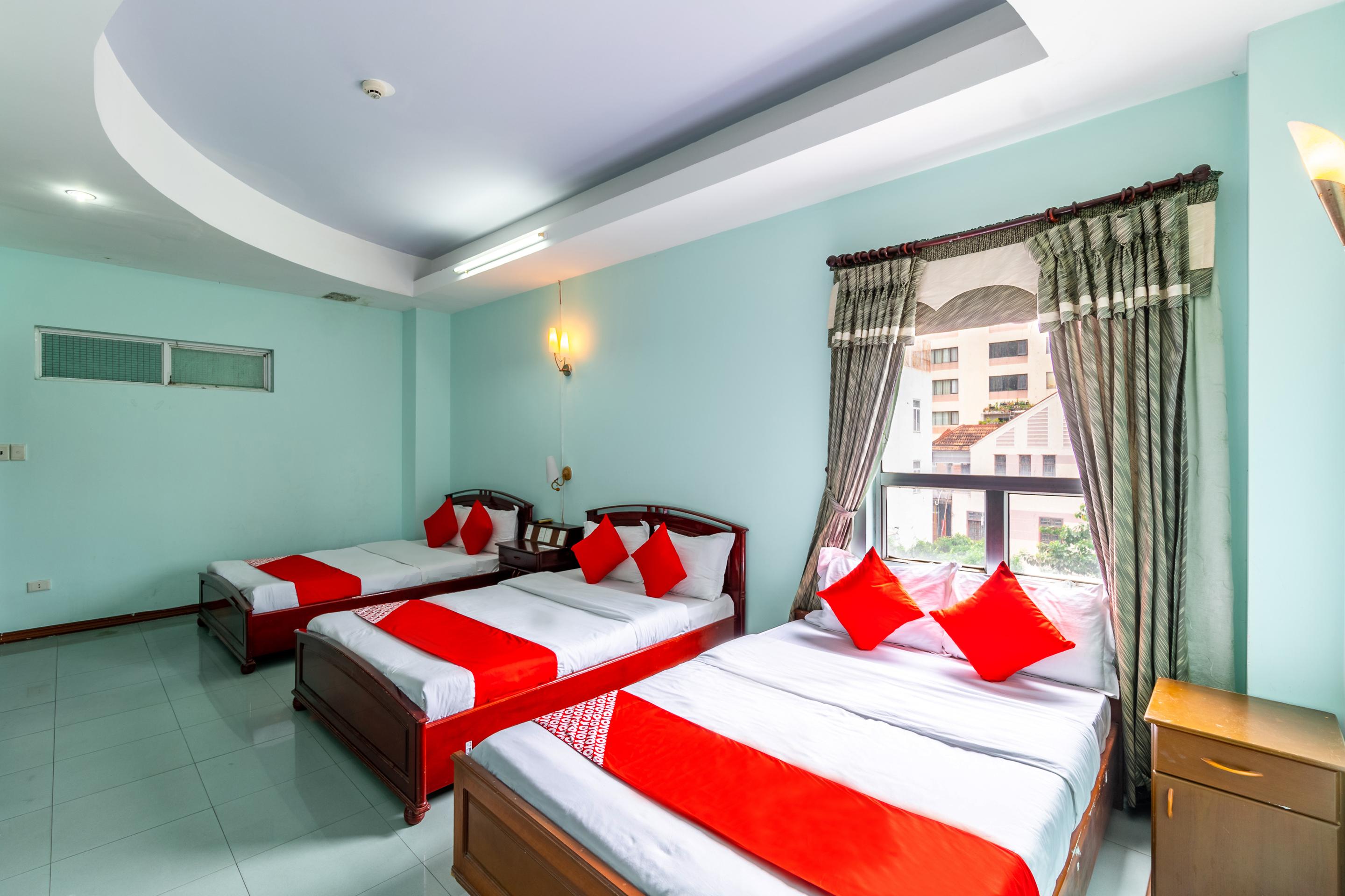 Golden Gate 1 Hotel Da Nang Buitenkant foto