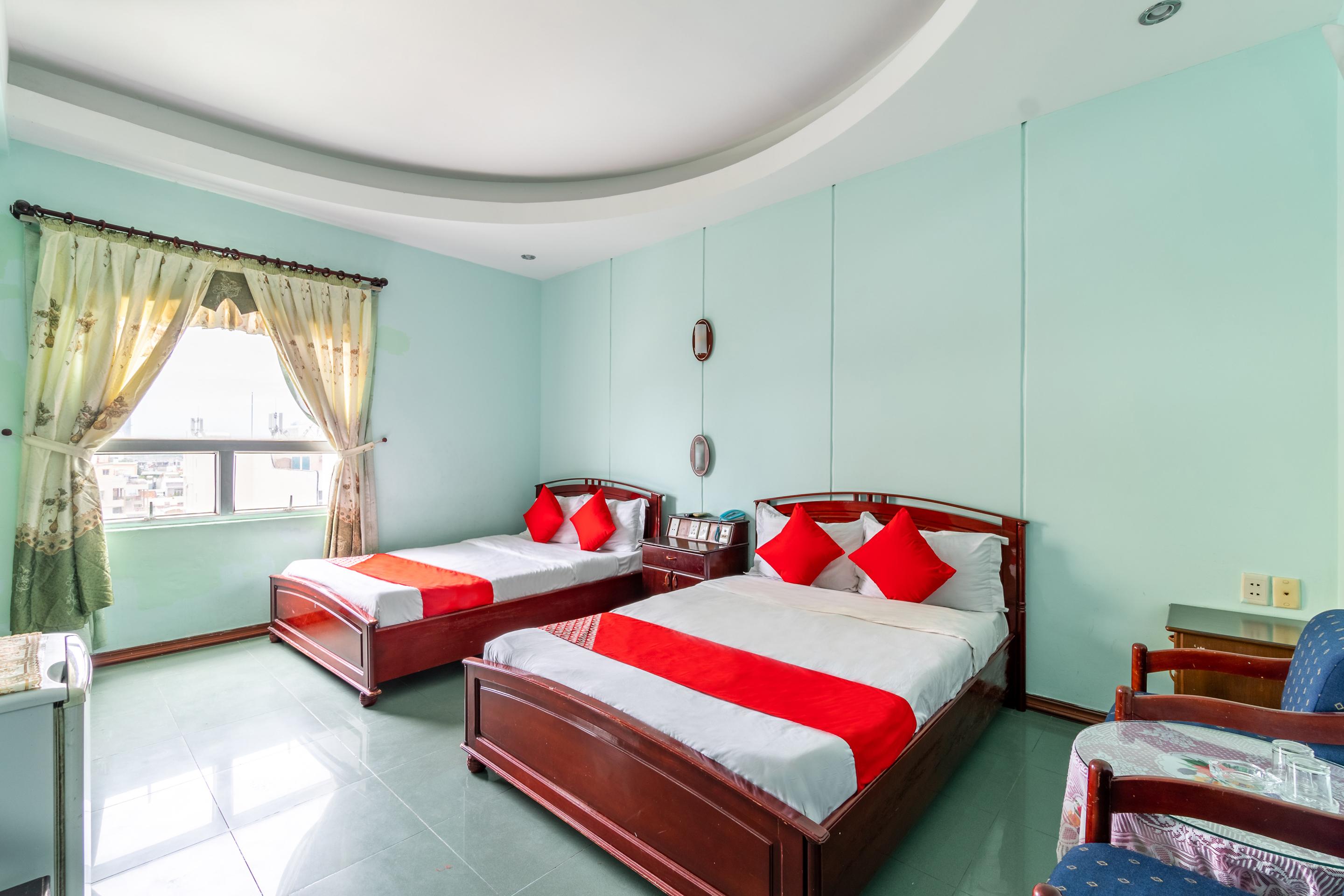Golden Gate 1 Hotel Da Nang Buitenkant foto