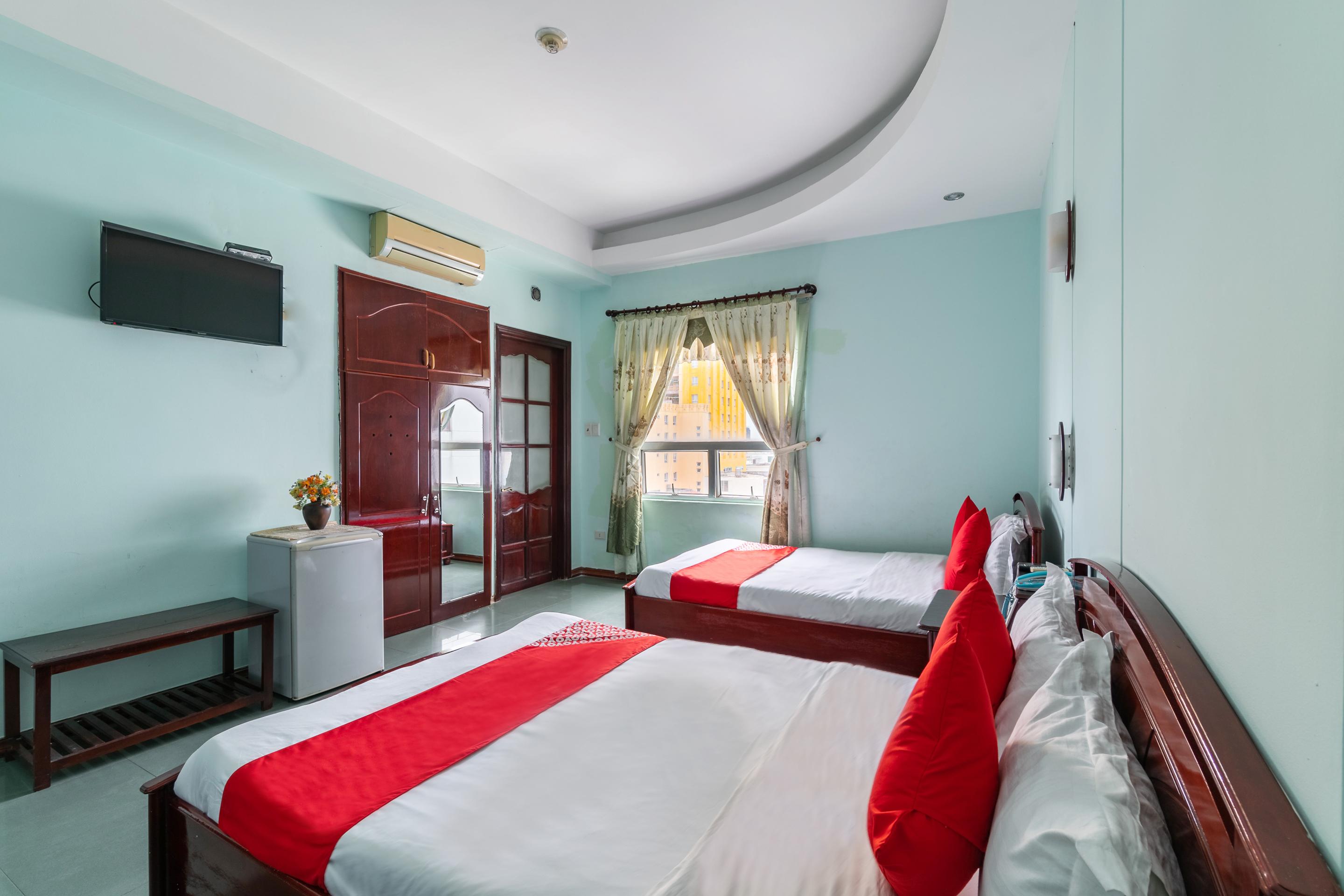 Golden Gate 1 Hotel Da Nang Buitenkant foto