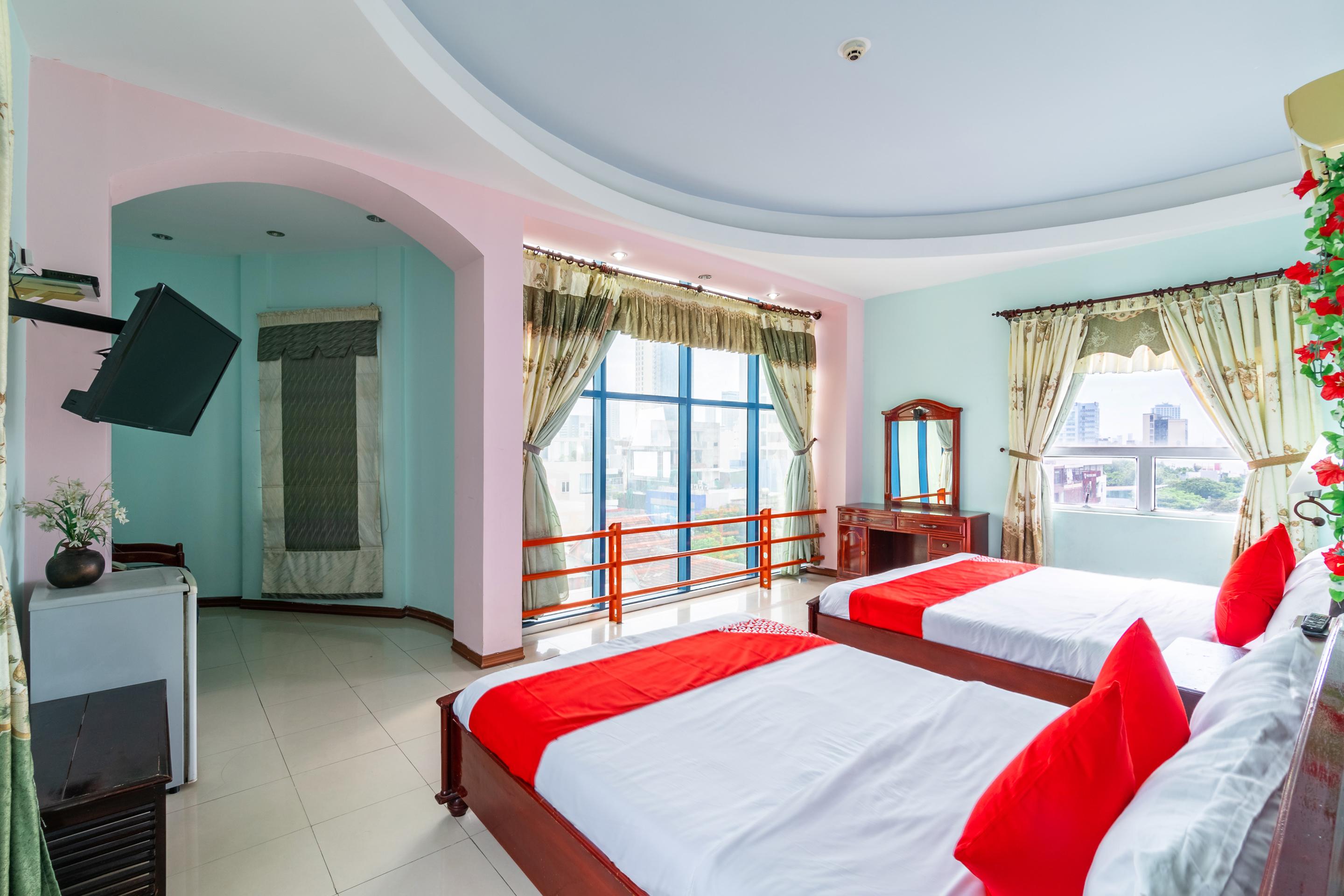 Golden Gate 1 Hotel Da Nang Buitenkant foto